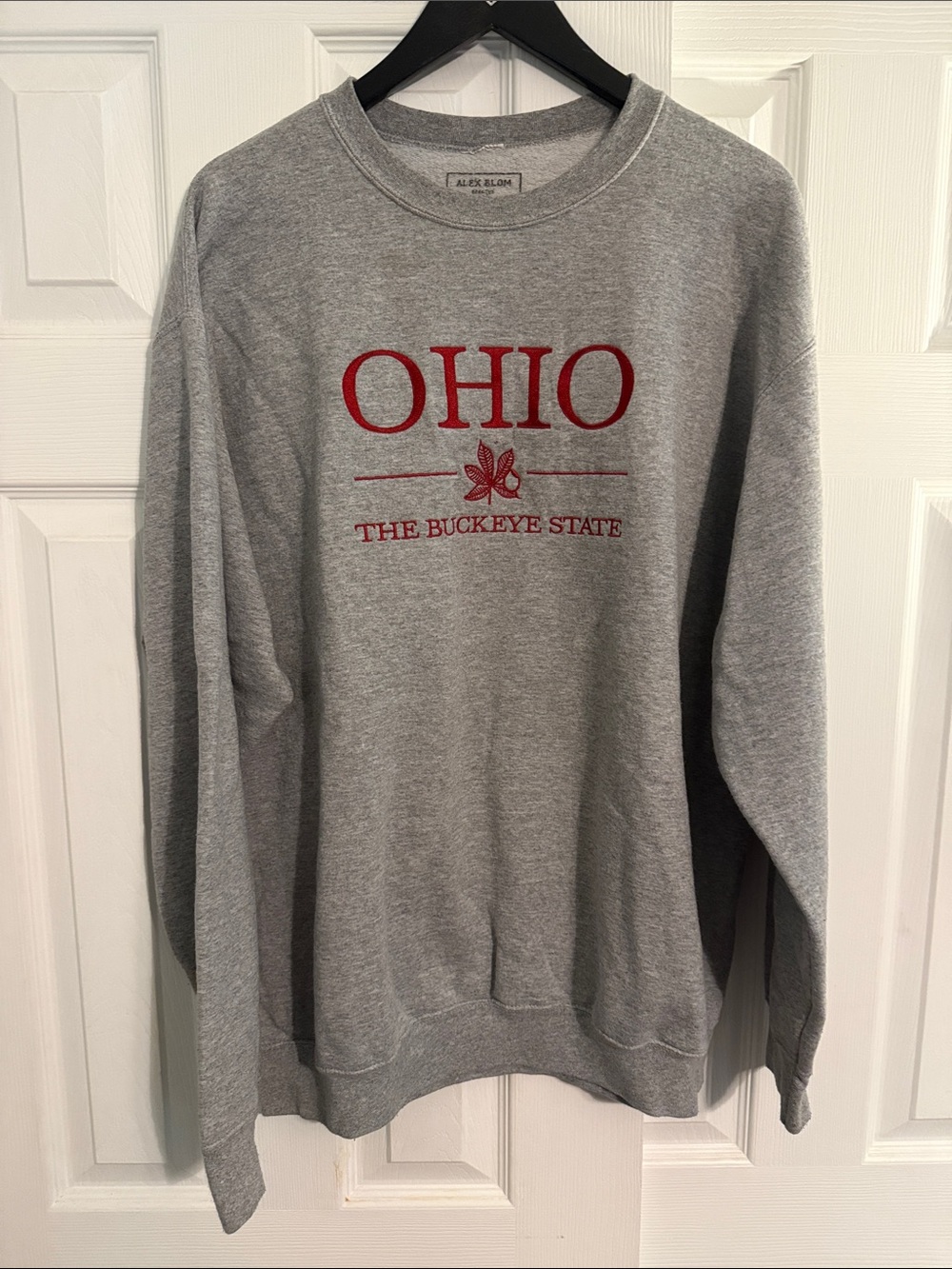 Gray Ohio Buckeye State Crewneck Sweatshirt - Red Graphic